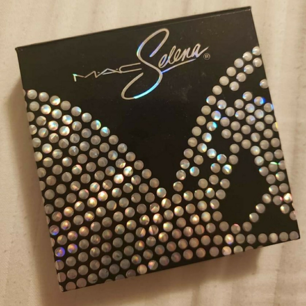 Mac Selena